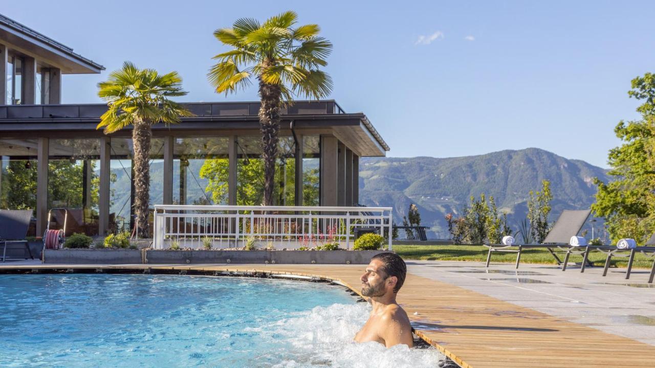 Hotel Ansitz Rungghof Appiano Sulla Strada Del Vino Exterior foto